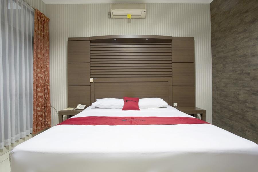 Reddoorz @ Surapati Hotel Bandung Exterior photo