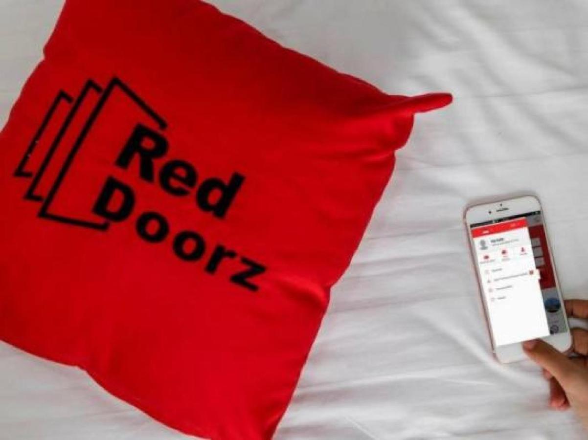 Reddoorz @ Surapati Hotel Bandung Exterior photo
